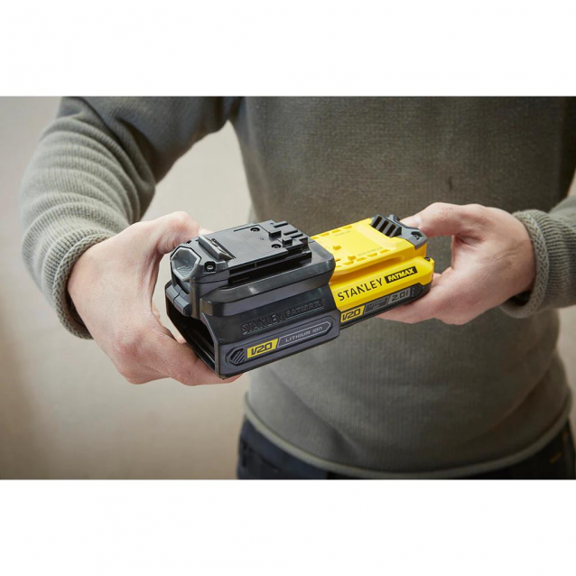 STANLEY FATMAX® V20 ΜΕΤΑΤΡΟΠΕΑΣ ΜΠΑΤΑΡΙΩΝ (SFMCB100-XJ)
