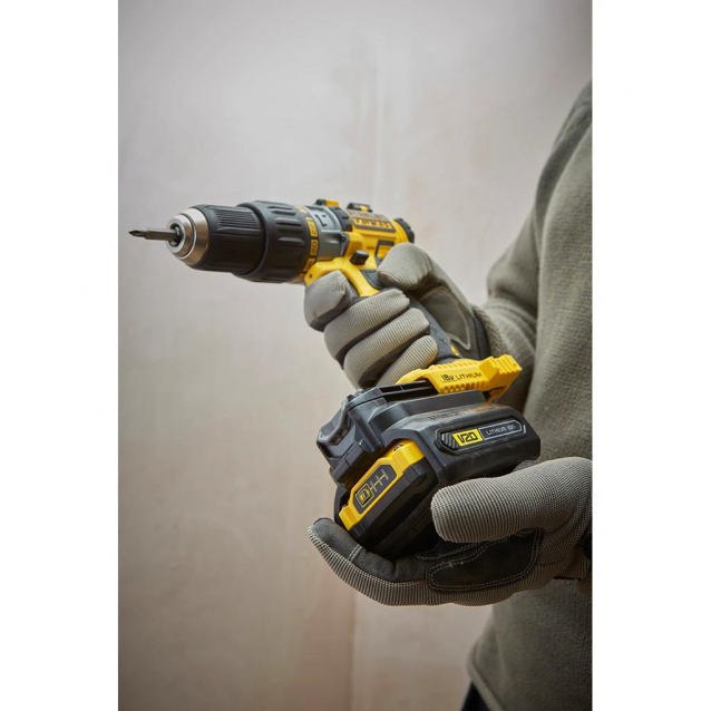 STANLEY FATMAX® V20 ΜΕΤΑΤΡΟΠΕΑΣ ΜΠΑΤΑΡΙΩΝ (SFMCB100-XJ)